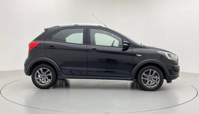 2019 Ford FREESTYLE TITANIUM + 1.2 TI-VCT, Petrol, Manual, 53,851 km, Right Side View