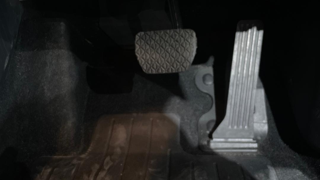 2019 Mazda CX-5 Gt (4x4), Automatic, 124221 km, Pedals and Footmat