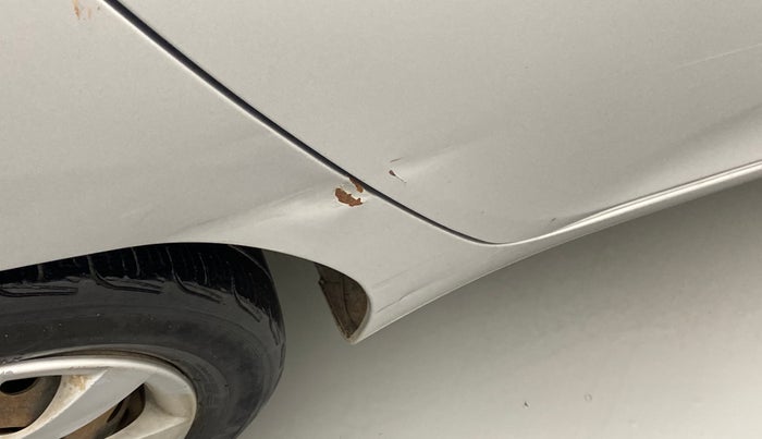2012 Hyundai Eon MAGNA, Petrol, Manual, 96,516 km, Right quarter panel - Slightly dented