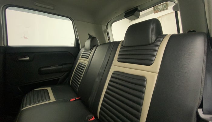 2019 Maruti New Wagon-R VXI (O) 1.2, Petrol, Manual, 33,802 km, Right Side Rear Door Cabin