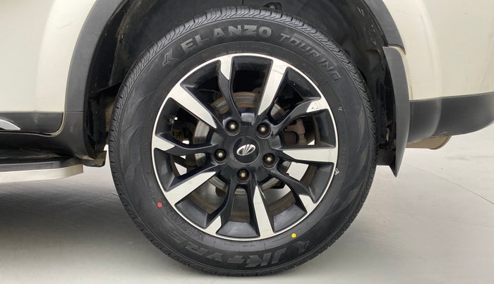 2018 Mahindra XUV500 W11 FWD, Diesel, Manual, 89,232 km, Left Rear Wheel