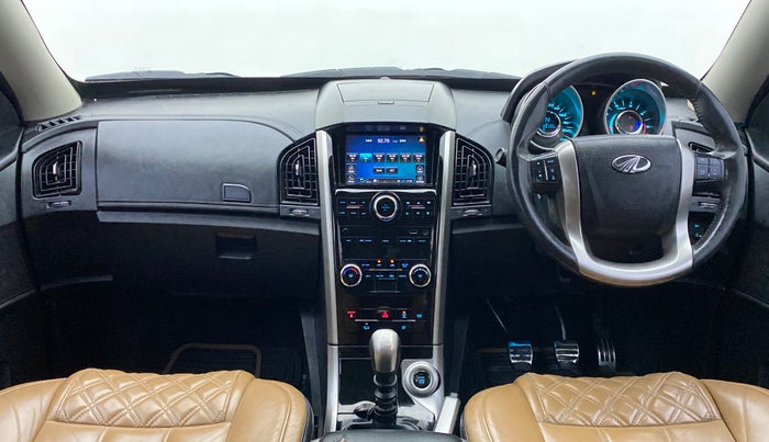 2018 Mahindra XUV500 W11 FWD, Diesel, Manual, 89,232 km, Dashboard