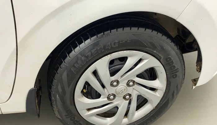 2021 Hyundai AURA S 1.2 CNG, CNG, Manual, 76,440 km, Right fender - Lining loose