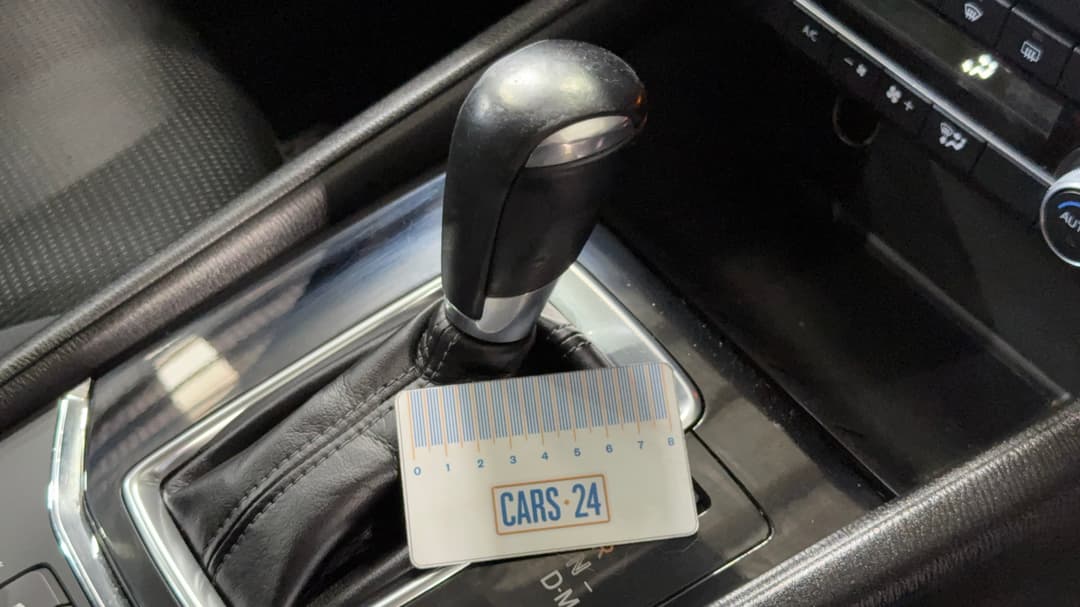 Gear Lever Knob Wear
