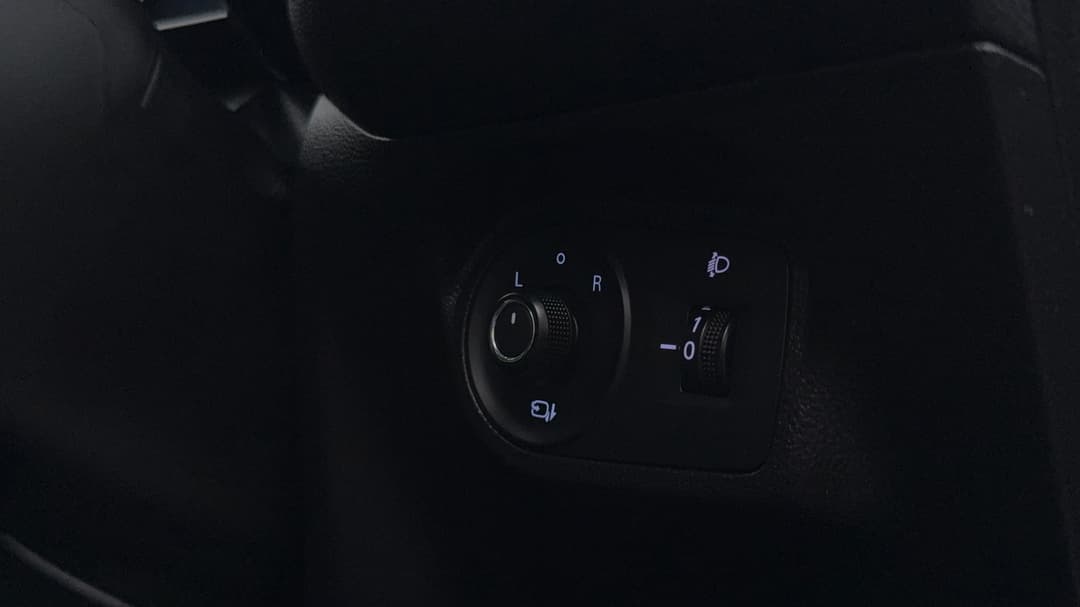 2023 MG Mg5 Essence, Automatic, 18465 km, Utility Switches/Buttons