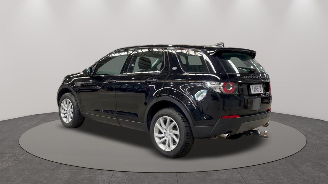 Left Back Diagonal (45- Degree) View