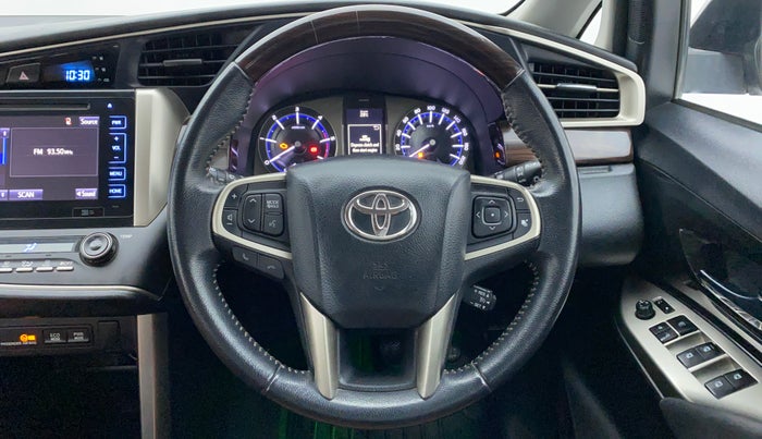 2018 Toyota Innova Crysta 2.4 VX 8 STR, Diesel, Manual, 52,759 km, Steering Wheel Close Up