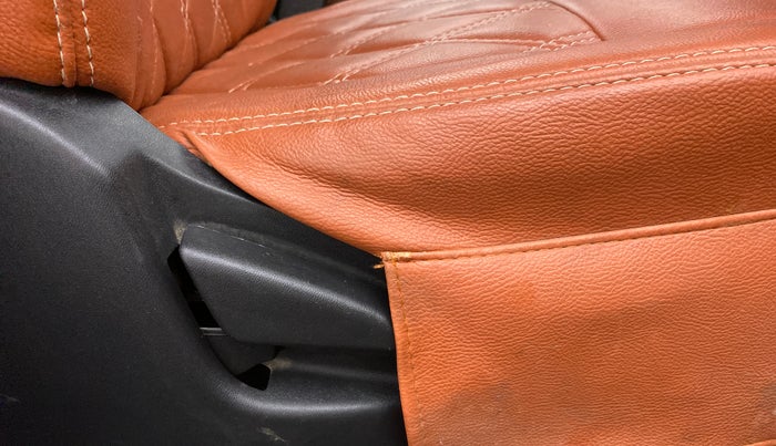 2019 Datsun Go T(O), Petrol, Manual, 64,447 km, Driver Side Adjustment Panel