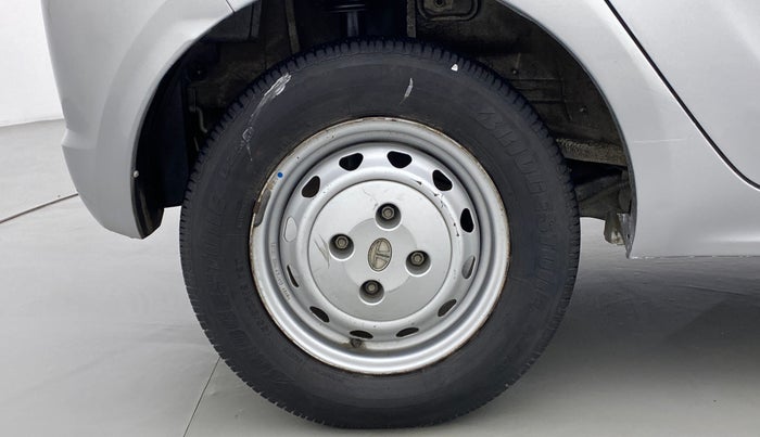 2016 Tata Tiago XM 1.2 REVOTRON, Petrol, Manual, 59,127 km, Right Rear Wheel