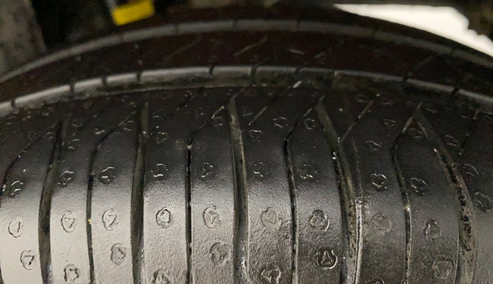 2011 Maruti Alto K10 VXI, Petrol, Manual, 46,425 km, Left Rear Tyre Tread