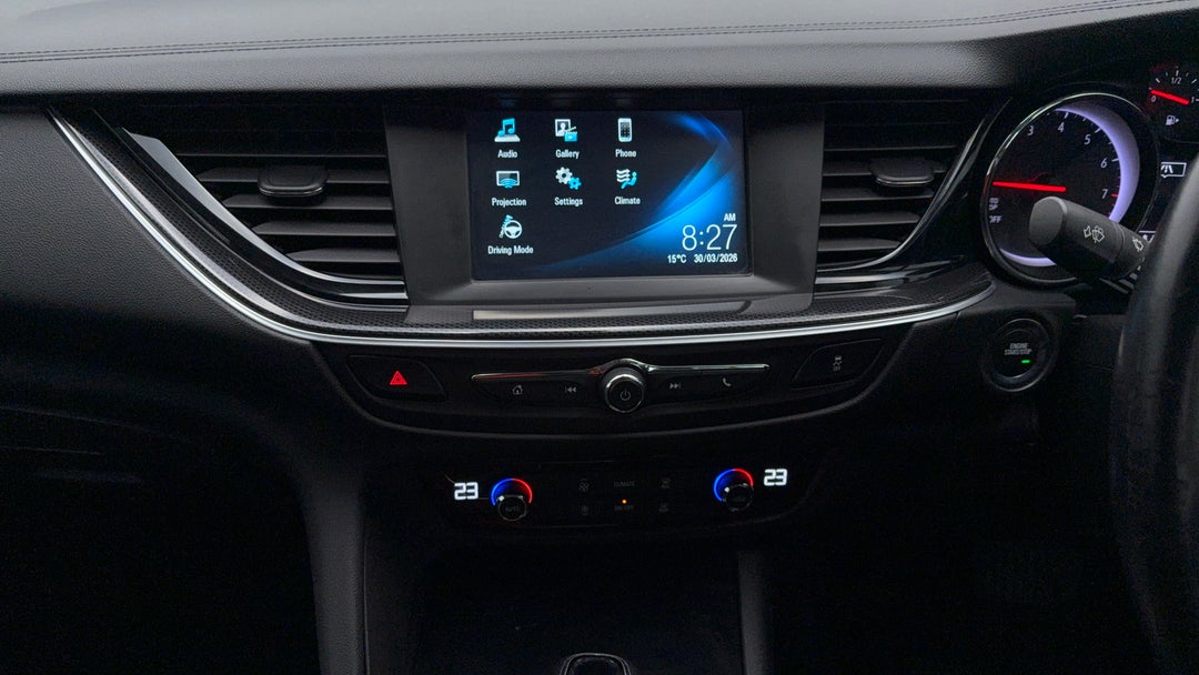 2018 Holden Commodore Rs, Automatic, 138381 km, Center Console