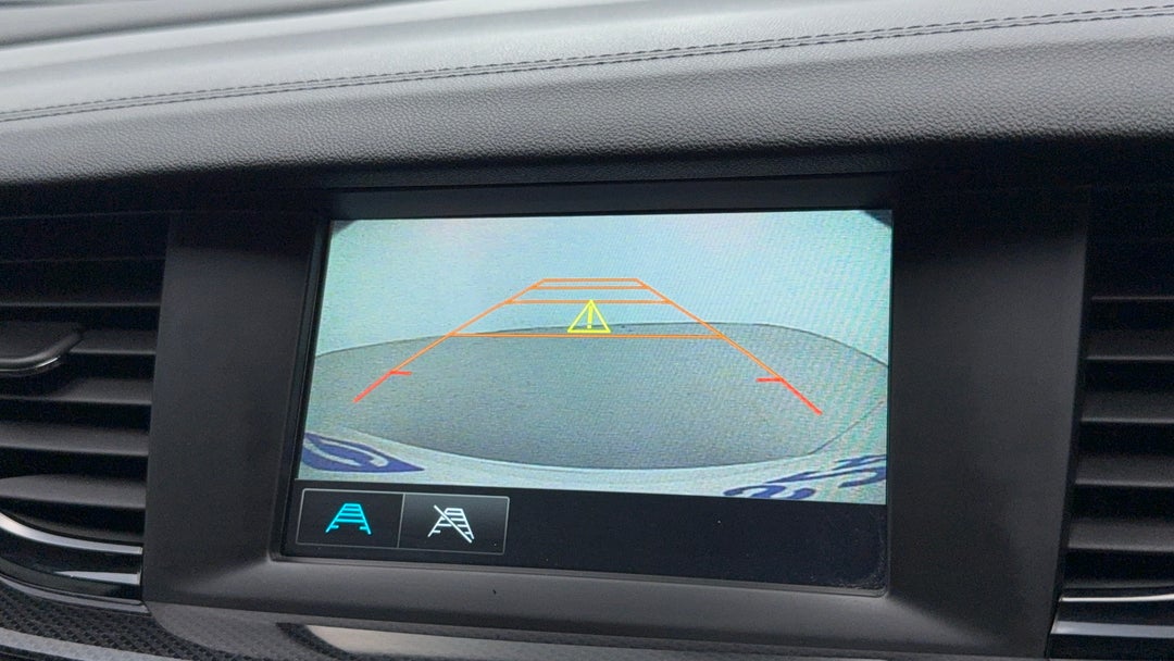 2018 Holden Commodore Rs, Automatic, 138381 km, Parking Camera