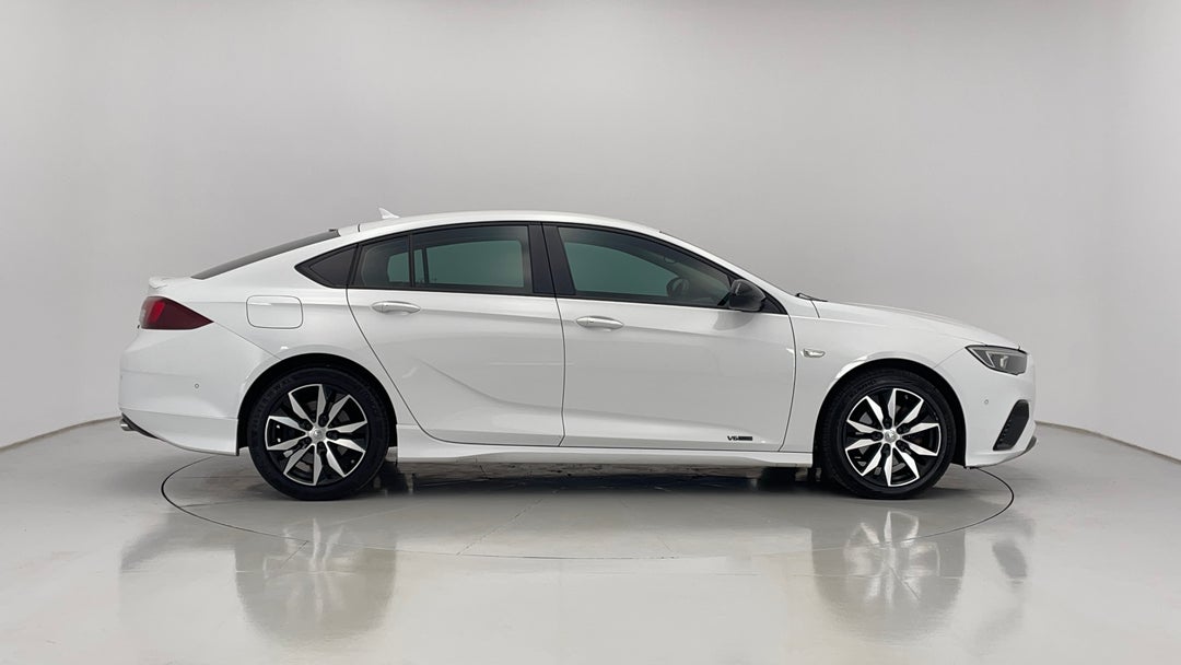 2018 Holden Commodore Rs, Automatic, 138381 km, Right Side View