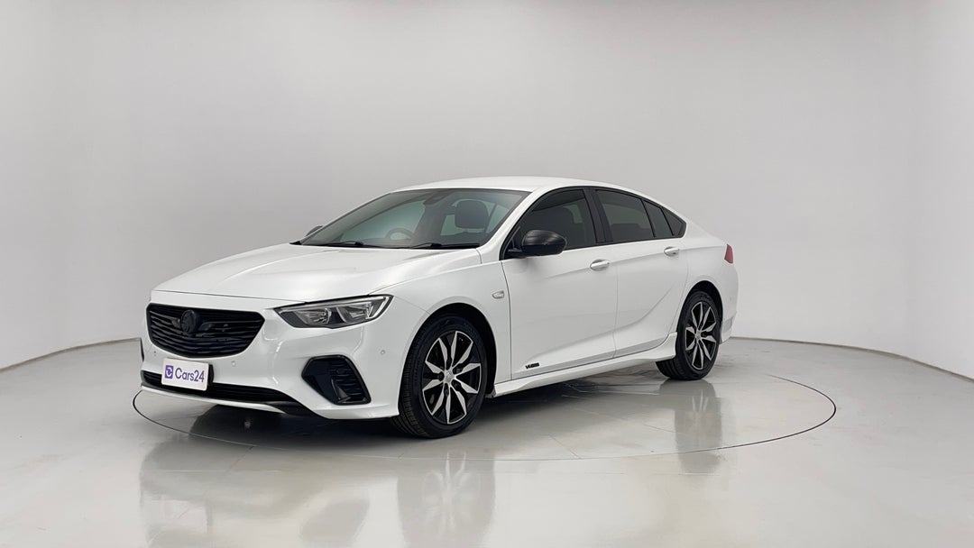 2018 Holden Commodore Rs, Automatic, 138381 km, Left Front Diagonal (45- Degree) View