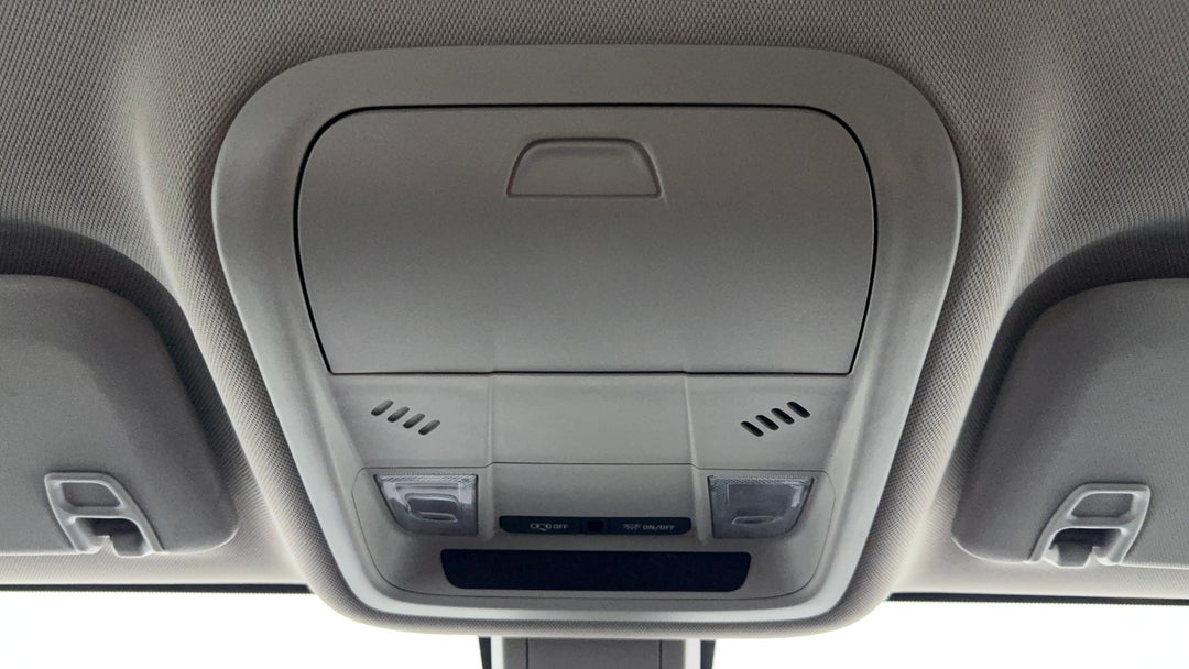 2018 Holden Commodore Rs, Automatic, 138381 km, On-Roof Controls/Sunglass holder