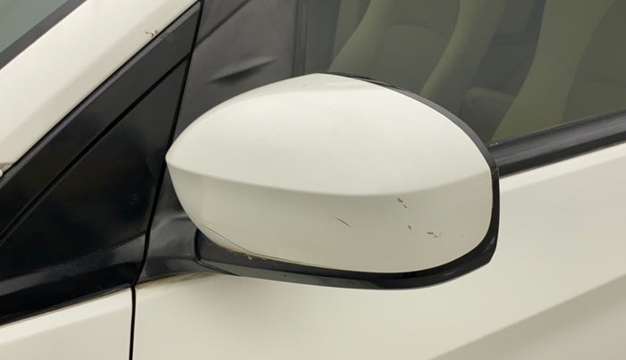 2013 Honda Brio VX MT, Petrol, Manual, 25,516 km, Left rear-view mirror - Minor scratches