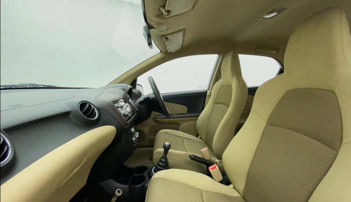 2013 Honda Brio VX MT, Petrol, Manual, 25,516 km, Right Side Front Door Cabin