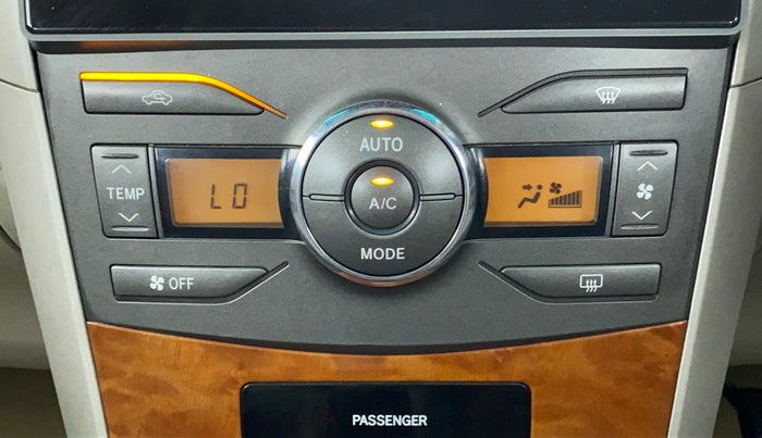 2010 Toyota Corolla Altis GL PETROL, Petrol, Manual, 70,615 km, Automatic Climate Control