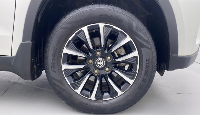 2022 Toyota URBAN CRUISER PREMIUM GRADE AT, Petrol, Automatic, 24,339 km, Right Front Wheel