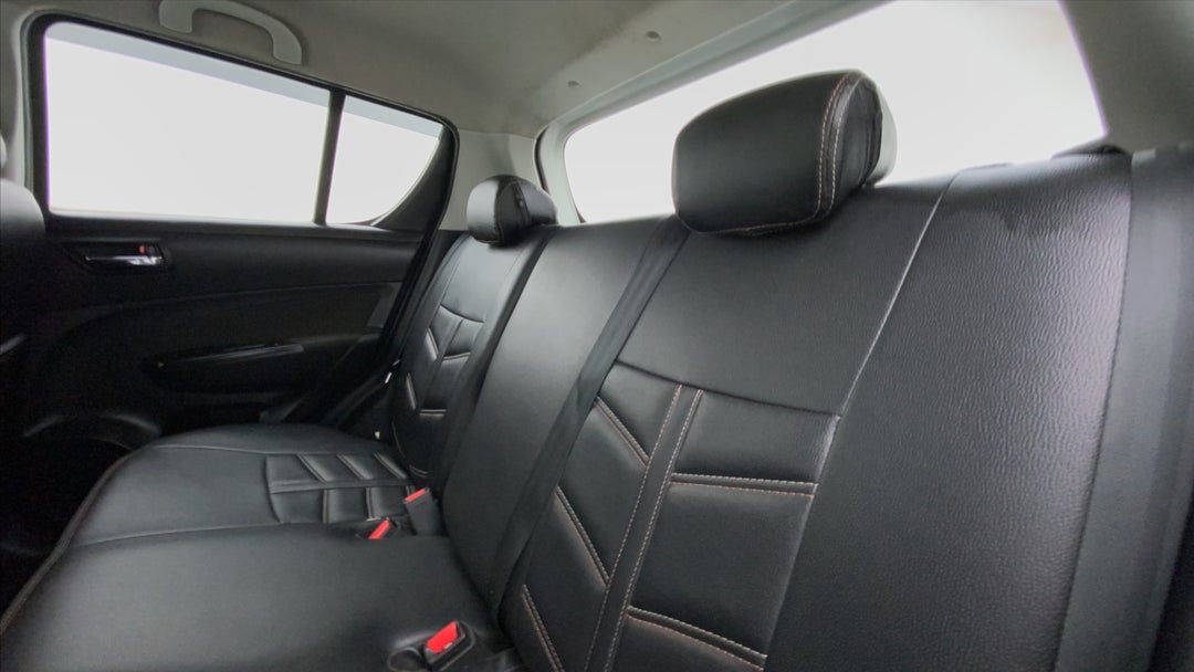 Right Side Rear Door Cabin