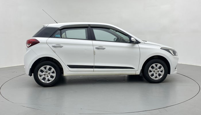 2015 Hyundai Elite i20 SPORTZ 1.2, Petrol, Manual, 55,844 km, Right Side View