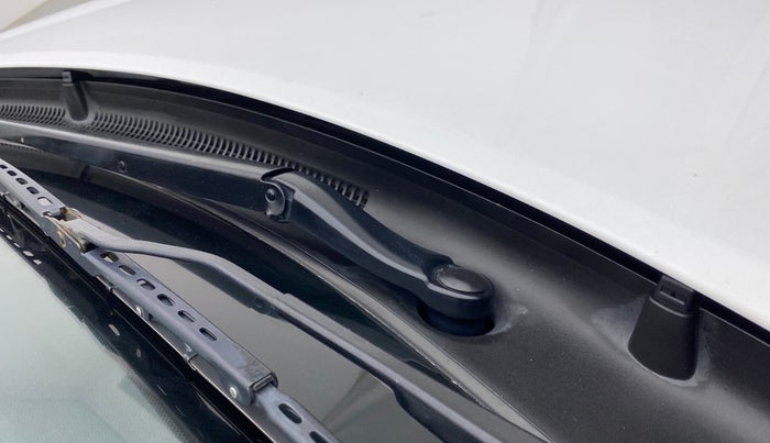 2019 Hyundai Elite i20 MAGNA PLUS 1.2, Petrol, Manual, 42,787 km, Front windshield - Wiper nozzle not functional