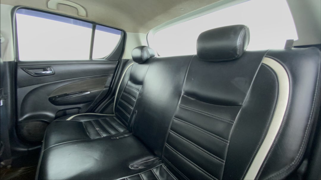 Right Side Rear Door Cabin