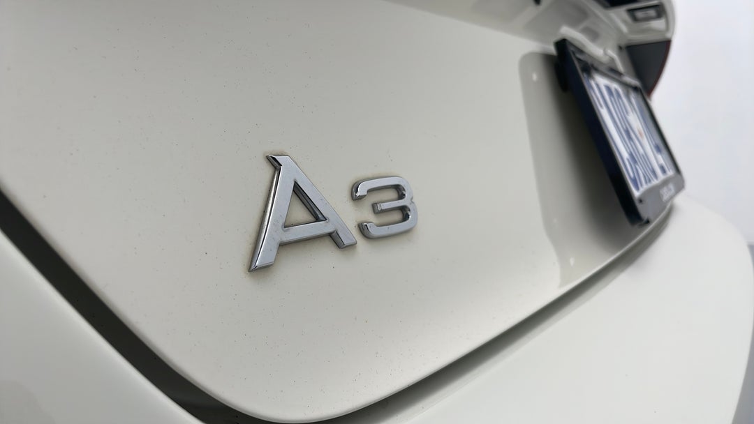 Badge (Boot Left Side)