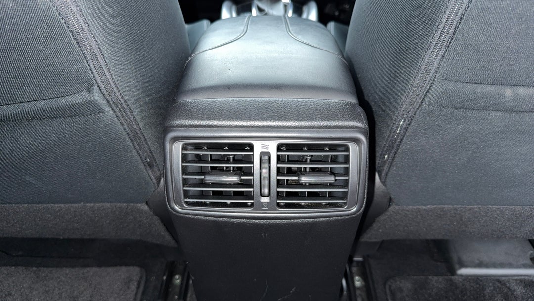 Rear A/C Vent
