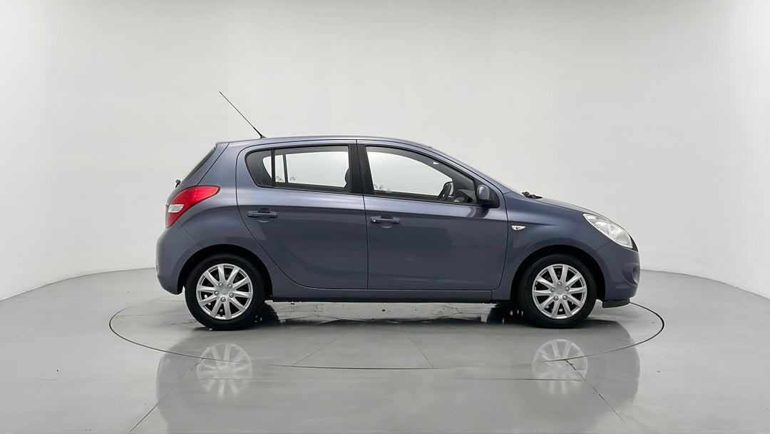 2011 Hyundai I20 Active, Manual, 119431 km, Right Side View