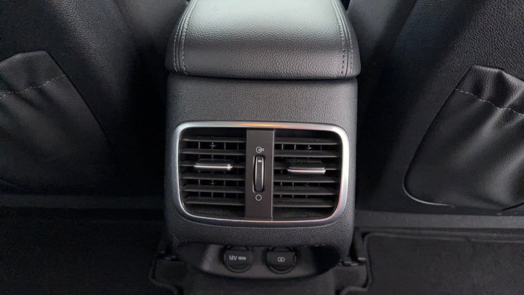 2017 Kia Optima Si, Automatic, 59114 km, Rear A/C Vent