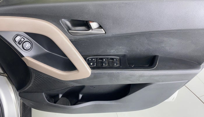 2016 Hyundai Creta 1.6 SX PLUS VTVT, Petrol, Manual, 46,137 km, Driver Side Door Panels Control