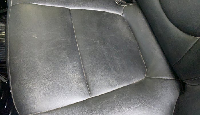 2016 Hyundai Creta 1.6 SX PLUS VTVT, Petrol, Manual, 46,137 km, Second-row left seat - Cover slightly stained