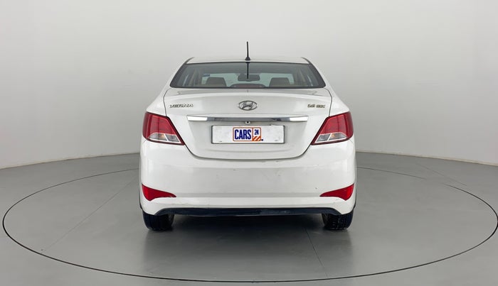 2015 Hyundai Verna FLUIDIC 1.6 SX VTVT OPT, Petrol, Manual, 37,813 km, Back/Rear