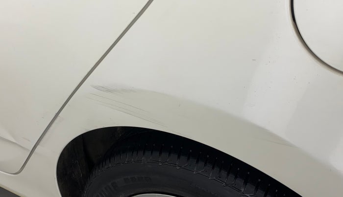 2015 Hyundai Verna FLUIDIC 1.6 SX VTVT OPT, Petrol, Manual, 37,813 km, Left quarter panel - Minor scratches