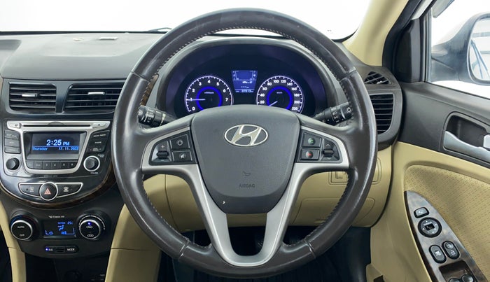 2015 Hyundai Verna FLUIDIC 1.6 SX VTVT OPT, Petrol, Manual, 37,813 km, Steering Wheel Close Up