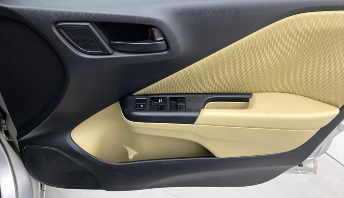 2014 Honda City S MT PETROL, Petrol, Manual, 87,269 km, Driver Side Door Panels Control