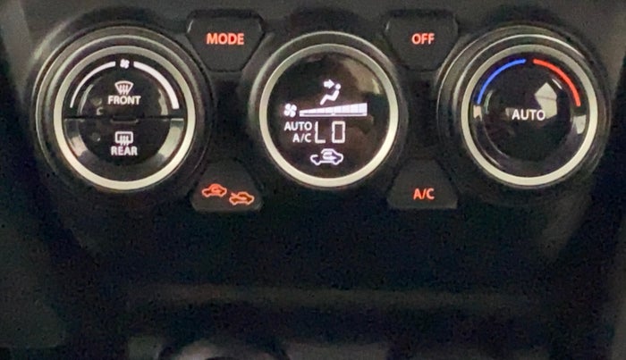 2018 Maruti Swift ZXI (AMT), Petrol, Automatic, 22,330 km, Automatic Climate Control