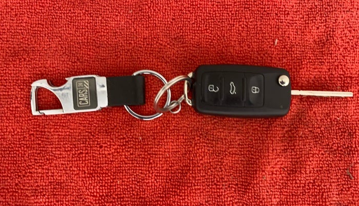 2019 Volkswagen Polo HIGHLINE PLUS 1.0, Petrol, Manual, 34,187 km, Key Close Up