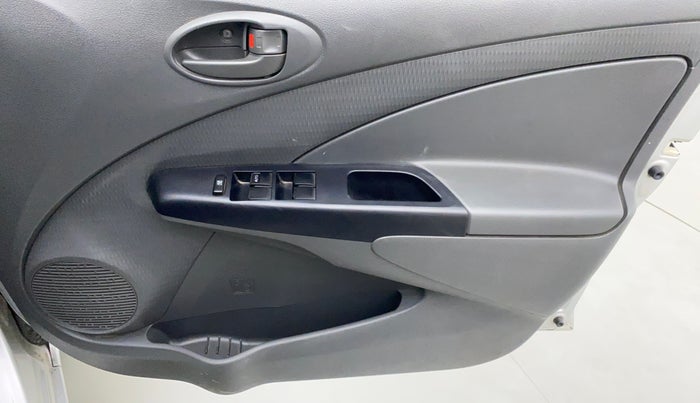 2013 Toyota Etios Liva G, Petrol, Manual, Driver Side Door Panels Control