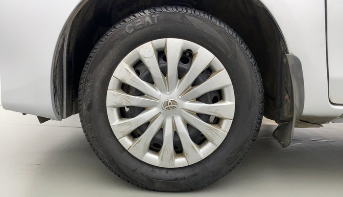 2013 Toyota Etios Liva G, Petrol, Manual, Left Front Wheel