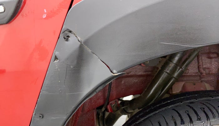 2018 Mahindra KUV 100 NXT K2 6 STR, Petrol, Manual, 20,219 km, Left quarter panel - Cladding has minor damage
