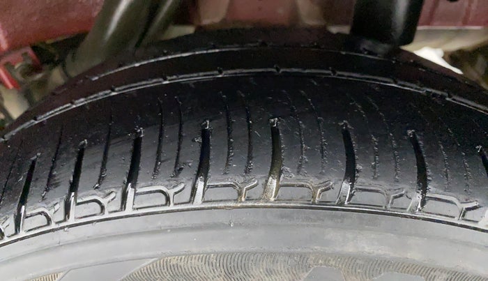 2018 Mahindra KUV 100 NXT K2 6 STR, Petrol, Manual, 20,219 km, Left Rear Tyre Tread