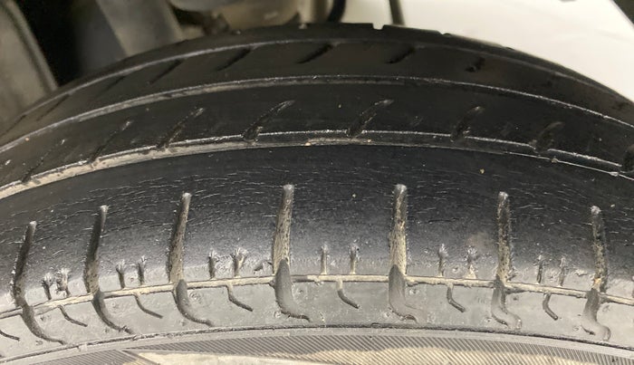 2012 Maruti Alto 800 LXI, Petrol, Manual, 48,775 km, Left Rear Tyre Tread