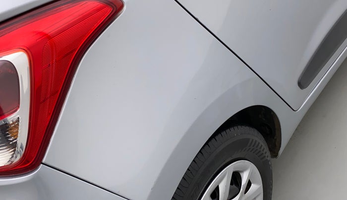 2019 Hyundai Grand i10 MAGNA 1.2 KAPPA VTVT CNG, CNG, Manual, 65,892 km, Right quarter panel - Slightly dented