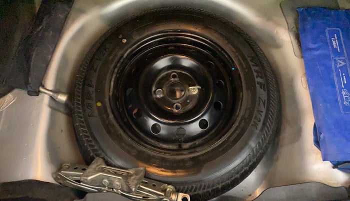 2015 Maruti Swift Dzire VXI 1.2 BS IV, Petrol, Manual, 65,973 km, Spare Tyre