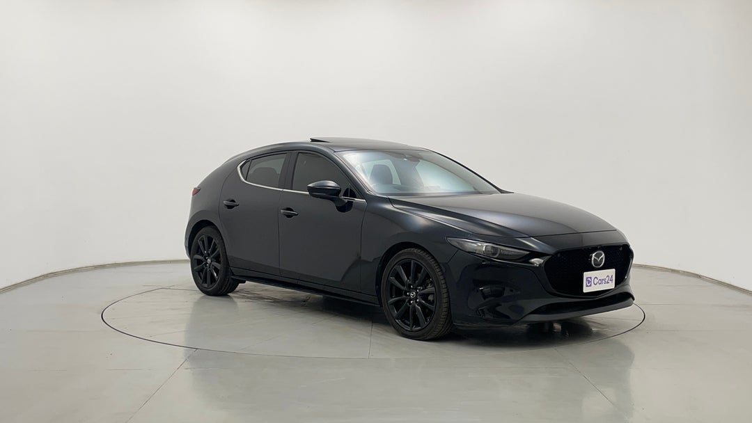 Right Front Diagonal (45- Degree) View