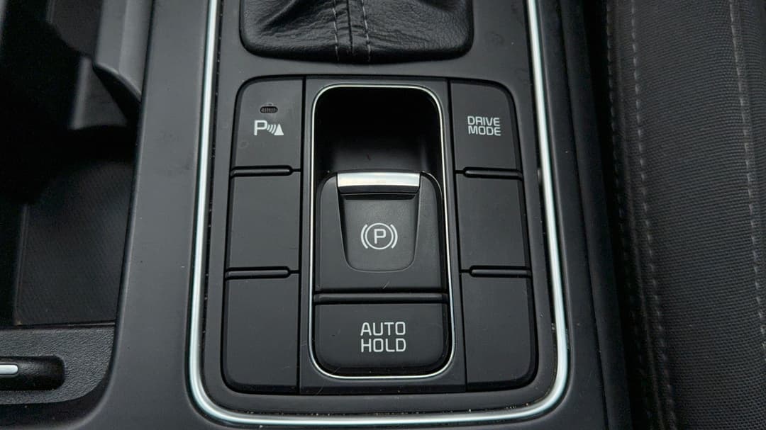 2019 Kia Sorento Si (4x2), Automatic, 103827 km, Handbrake