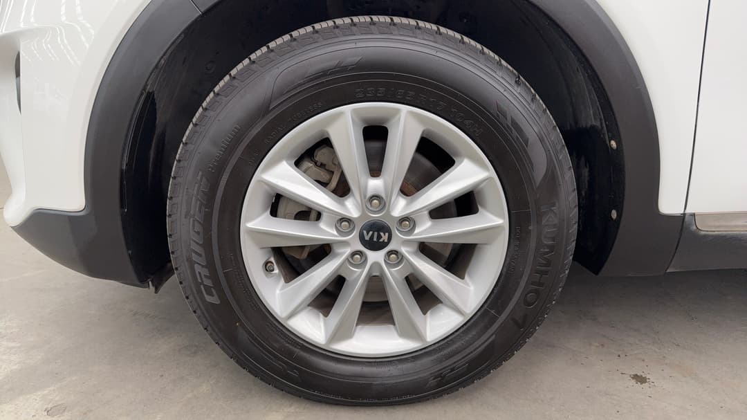 2019 Kia Sorento Si (4x2), Automatic, 103827 km, Left Front Wheel