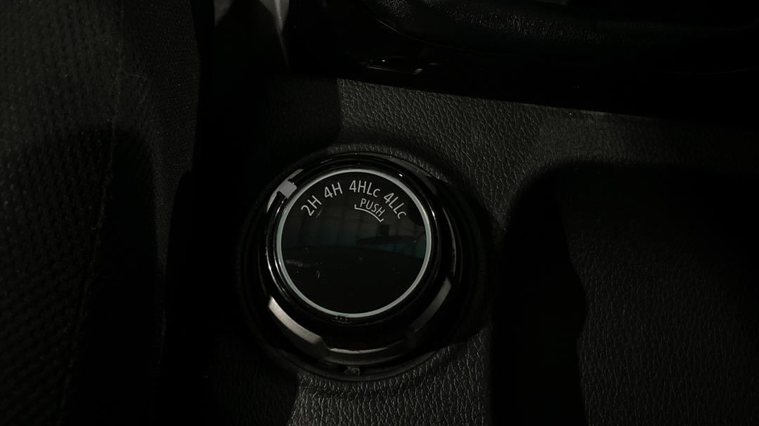 2018 Mitsubishi Triton Gls (4x4) Sports Edt, Manual, 111209 km, Utility Switches/Buttons